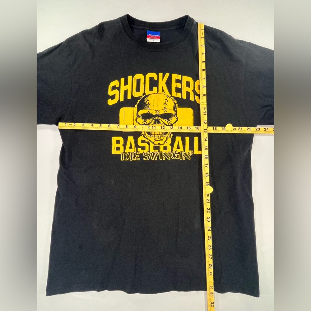 Champion Wichita State Shockers Baseball Die Swingin Mens Vintage T-Shirt - Picture 6 of 6